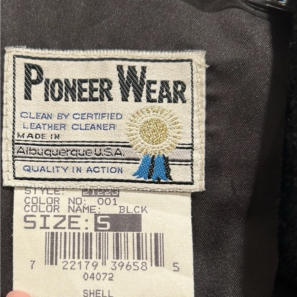 Vintage Pioneer Wear Black Suede Western Blazer Jacket Made in USA Size Small - Picture 5 of 6